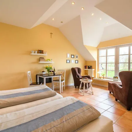 Valley View Chalet In Uxheim Near Forest *